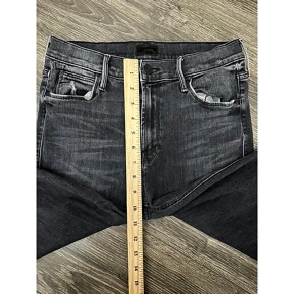 MOTHER Cha Cha Chew Leave the Light On Flare Jeans size 28 - Picture 3 of 8